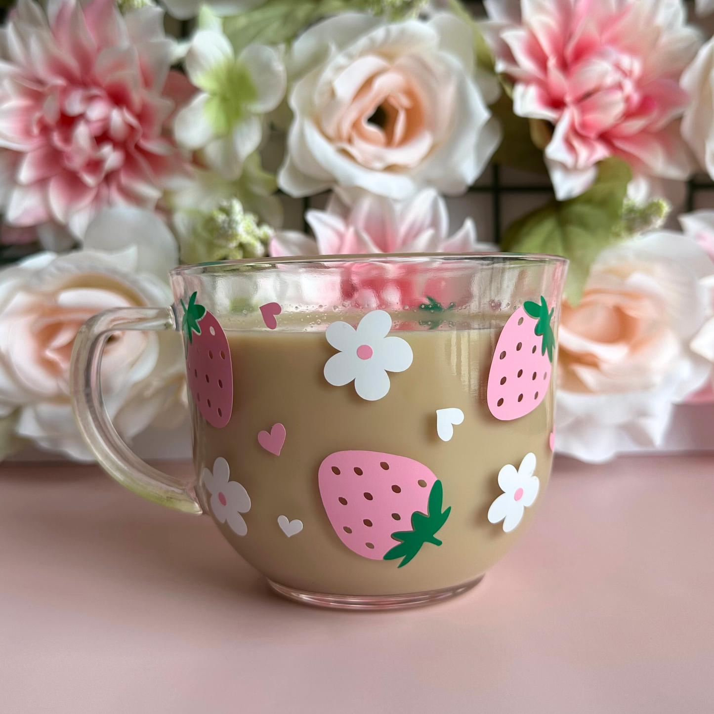 Pink Strawberry & White Flower 18oz Glass Mug