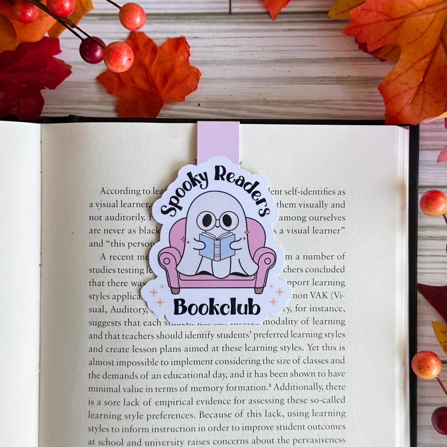 Spooky Readers Bookclub Magnetic Bookmark