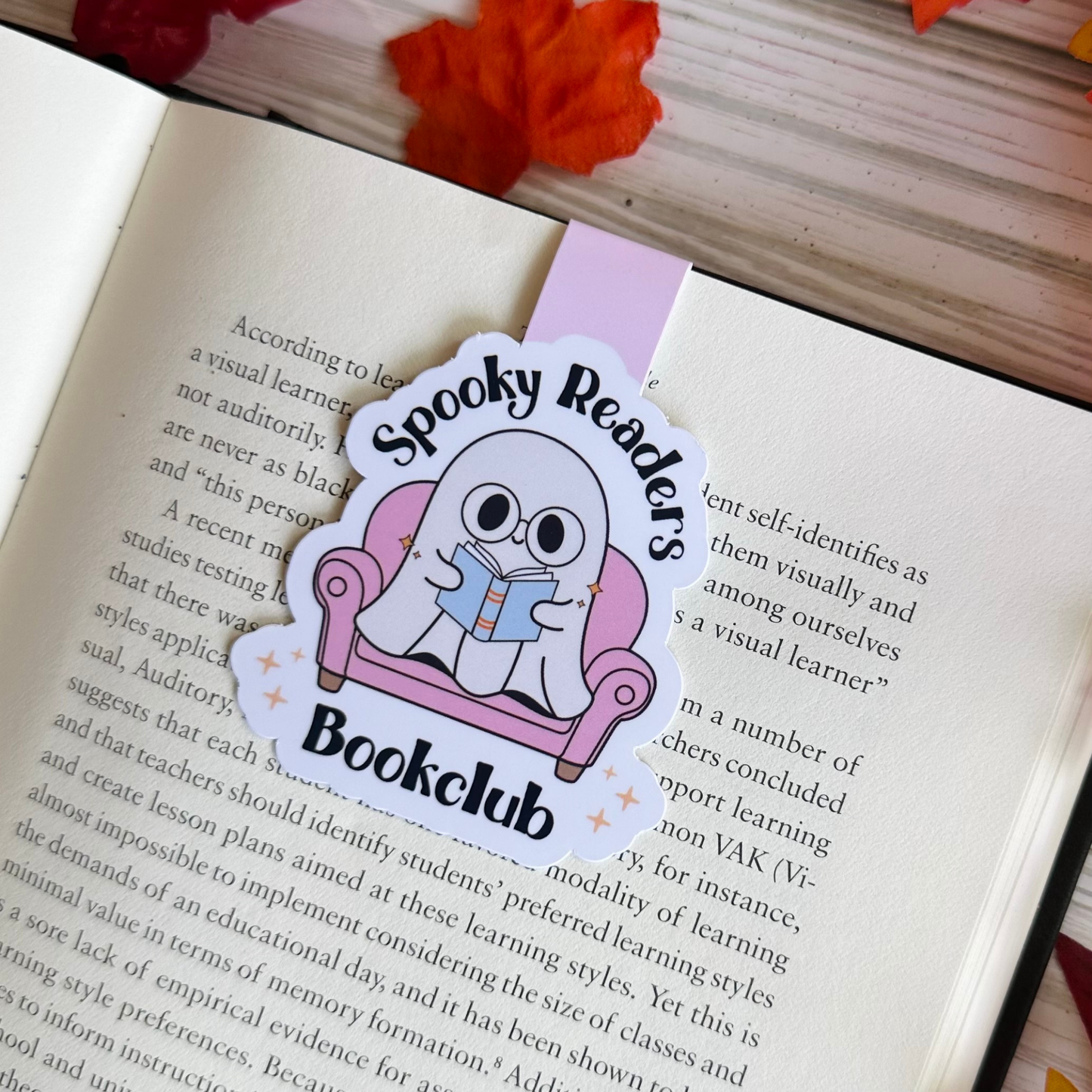Spooky Readers Bookclub Magnetic Bookmark