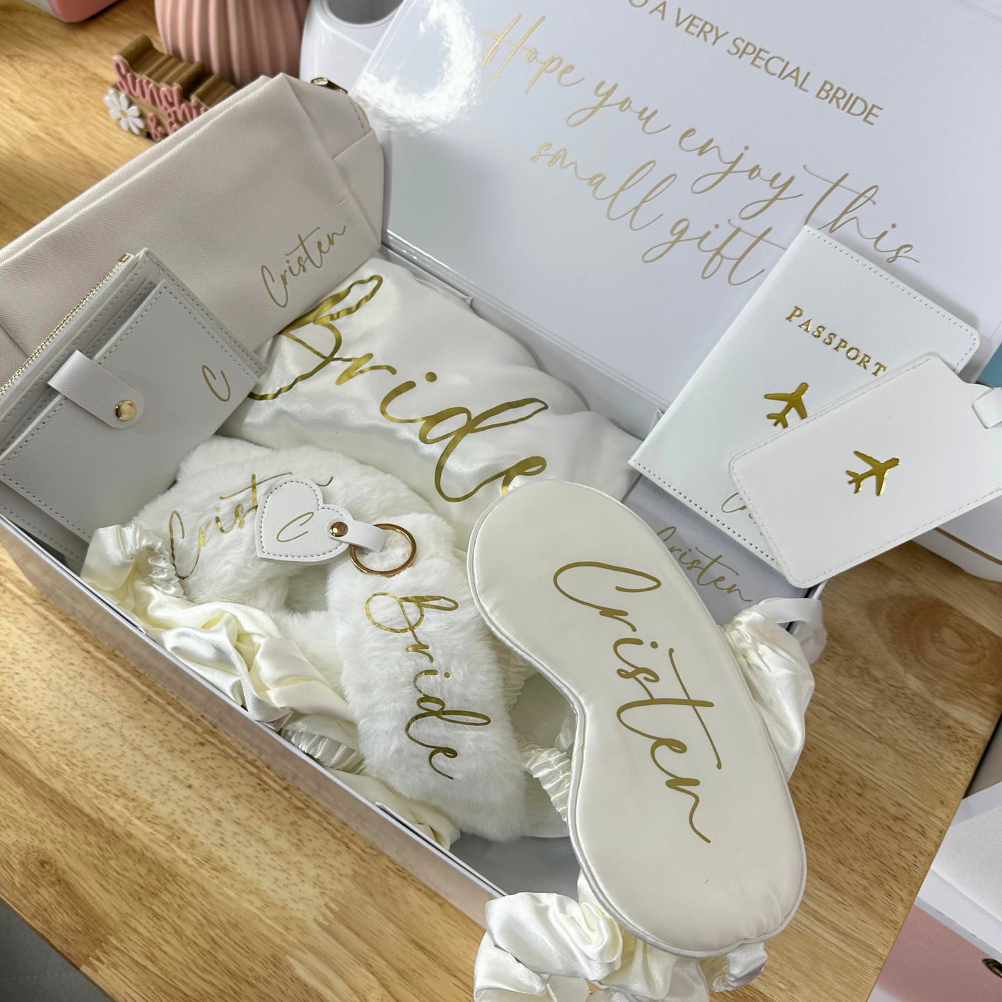 Deluxe Gift Box