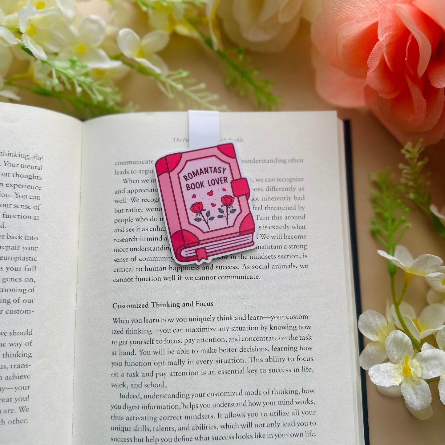 Romantasy Book Lover Magnetic Bookmark
