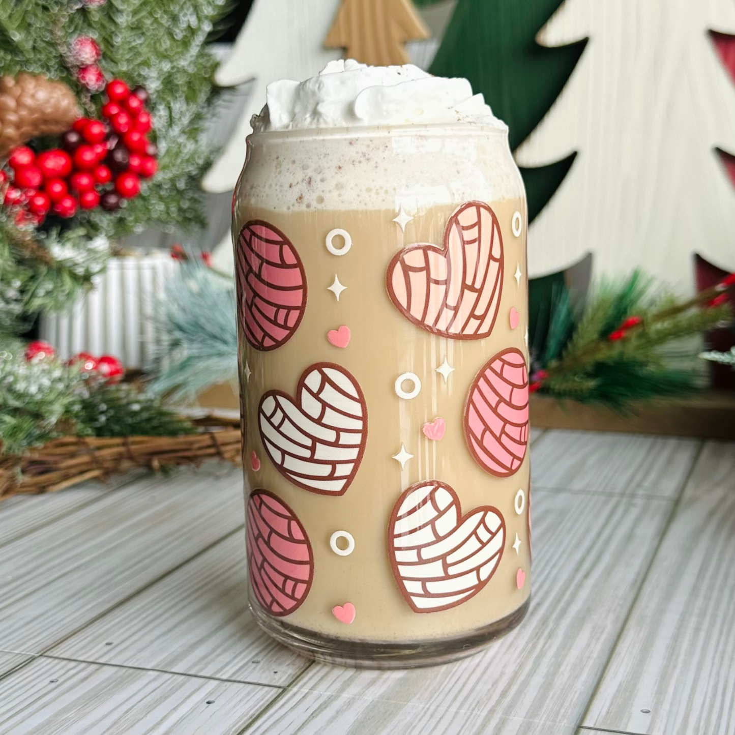 Heart Conchas 16oz Glass Cup