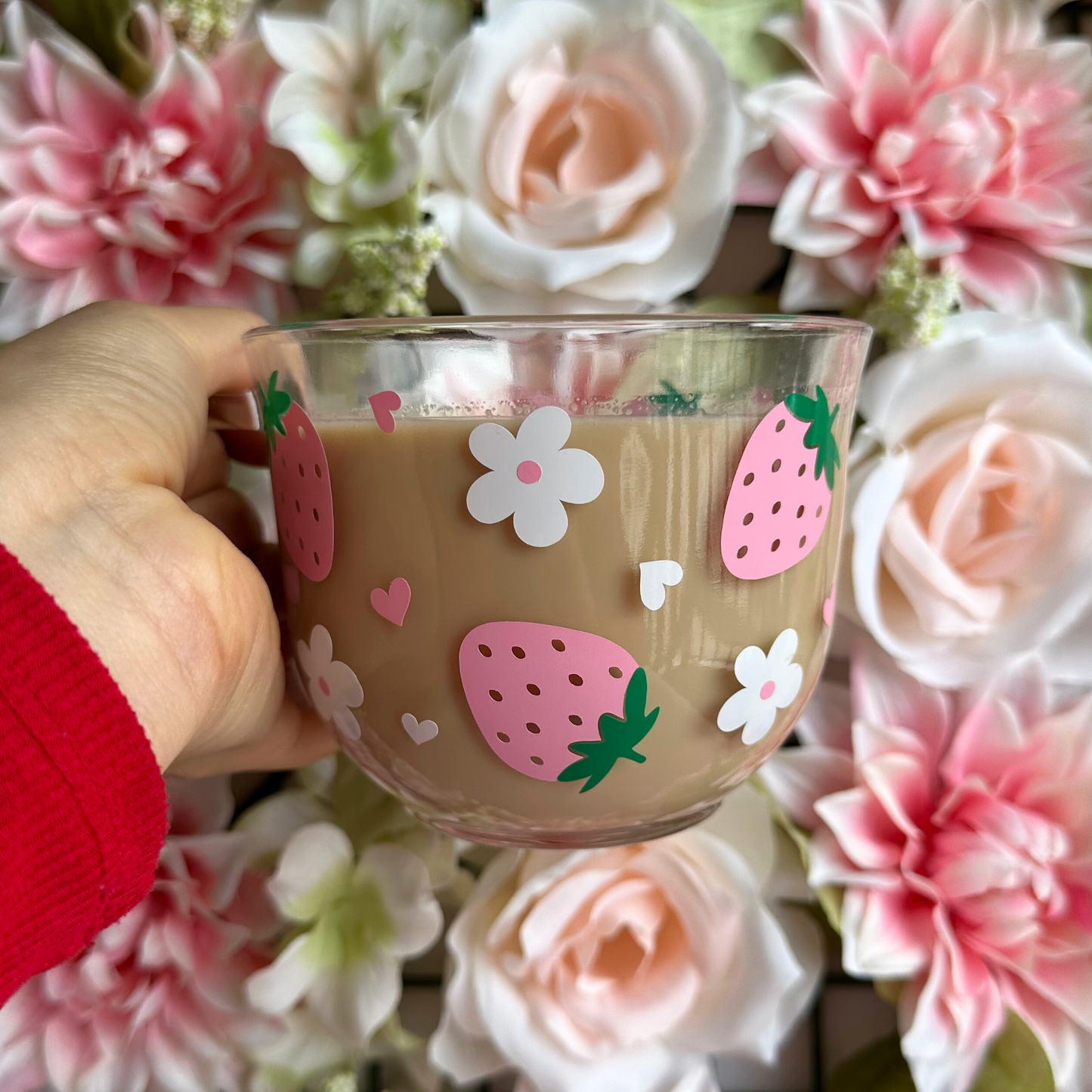 Pink Strawberry & White Flower 18oz Glass Mug